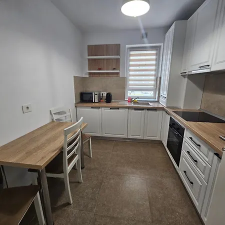 Cozy And Flats - Coresi Mall #brasov * Braşov