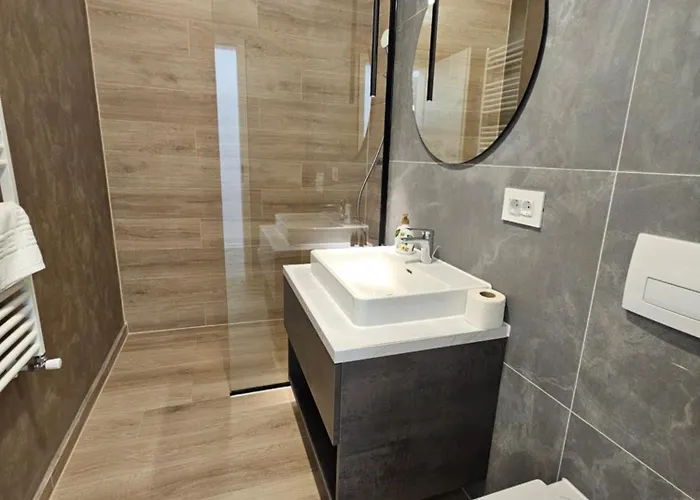 And Flats - Coresi Mall #brasov Brasov